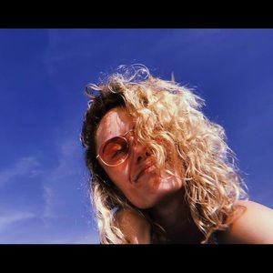 Meet your Posher, Summer
